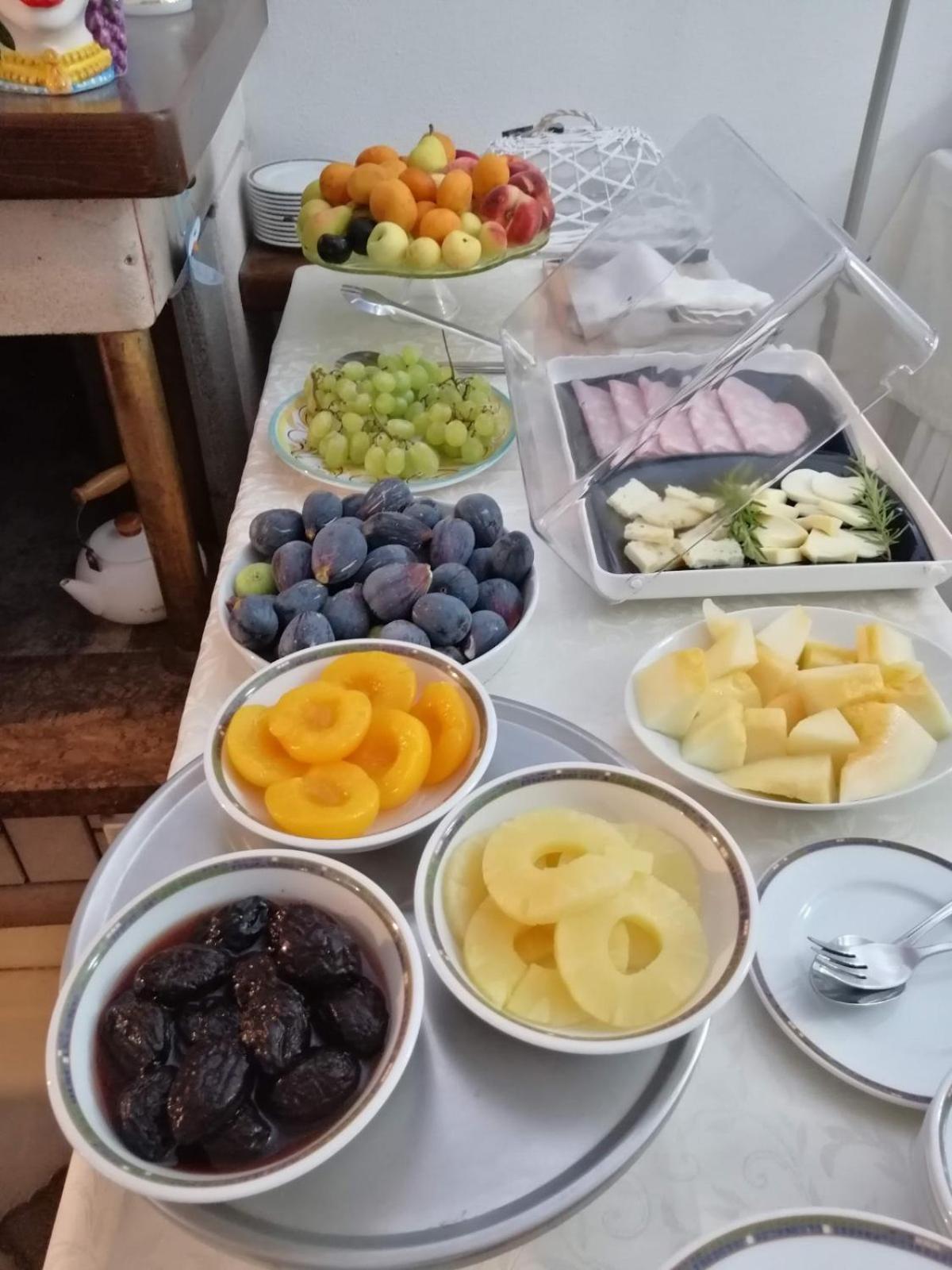 Oasi Del Gabbiano Bed & Breakfast Сиракуза Екстериор снимка