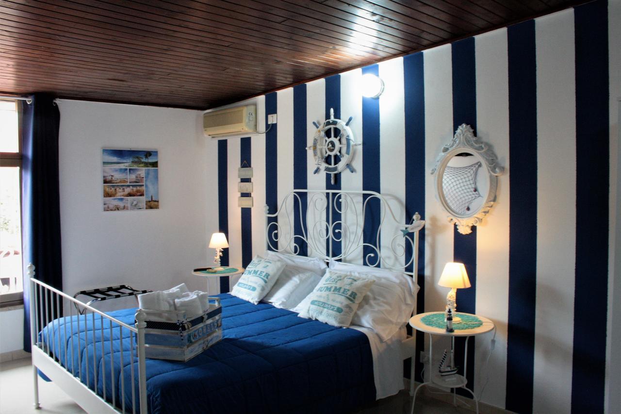 Oasi Del Gabbiano Bed & Breakfast Сиракуза Екстериор снимка