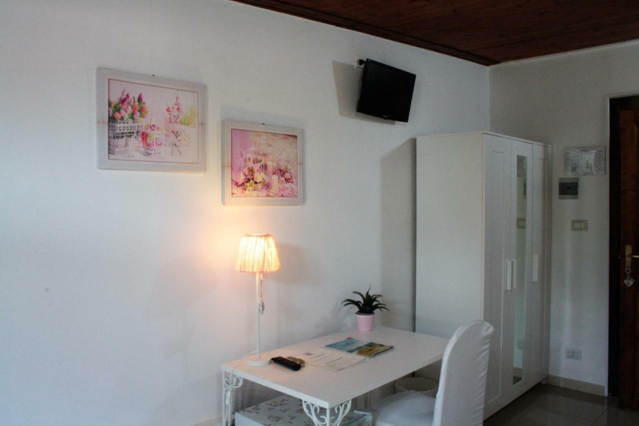 Oasi Del Gabbiano Bed & Breakfast Сиракуза Екстериор снимка
